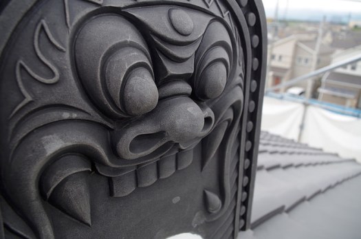 %e5%b1%8b%e6%a0%b9%e7%93%a6%ef%bc%91