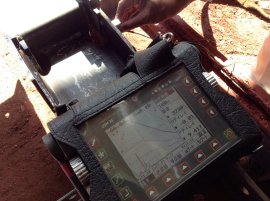 超音波探傷試験 NGな様子。