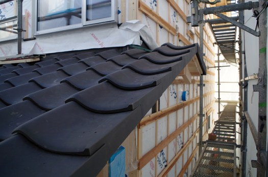 里山25号 屋根瓦 13